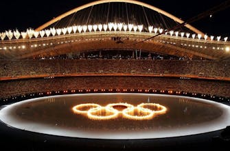 Συμπληρώθηκαν 19 χρόνια από την τελετή λήξης της Ολυμπιάδας της Αθήνας (Vid)