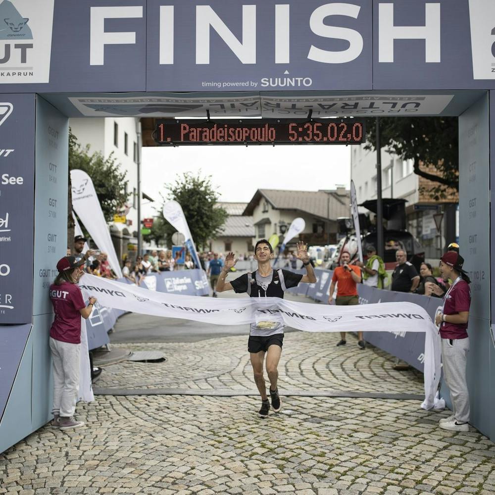 Κ. Παραδεισόπουλος: «Μεγάλος στόχος ήταν η πρόκριση στον τελικό του παγκόσμιου πρωταθλήματος – Ανυπομονώ να μπω ξανά σε αγωνιστική δράση» runbeat.gr