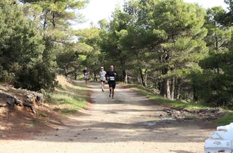 13ος Αγώνας Ορεινού Δρόμου «Άρμα Πάρνηθας»: Νικητές Μητρόπουλος και Δημακάκου στα 17 χιλιόμετρα – τα αποτελέσματα