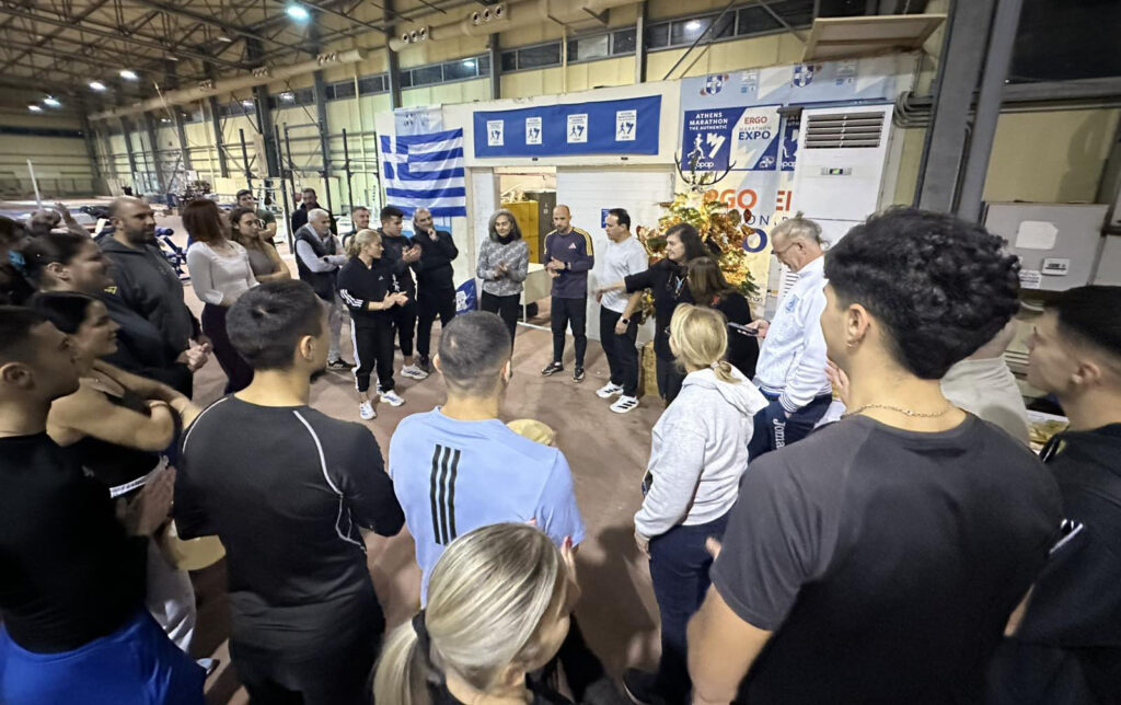 Η διοίκηση του ΣΕΓΑΣ βρέθηκε στον Άγιο Κοσμά και μοίρασε γιορτινές ευχές