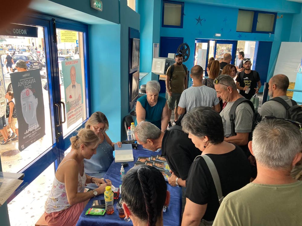 Συγκλονιστικές στιγμές στη παρουσίαση του βιβλίου της Μ. Πολύζου στο Ηράκλειο (Pics) runbeat.gr