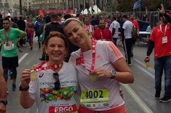 Σοφί Ρενάρ: Η Γαλλίδα που λατρεύει να τρέχει στον Μαραθώνιο και Ημιμαραθώνιο της Αθήνας