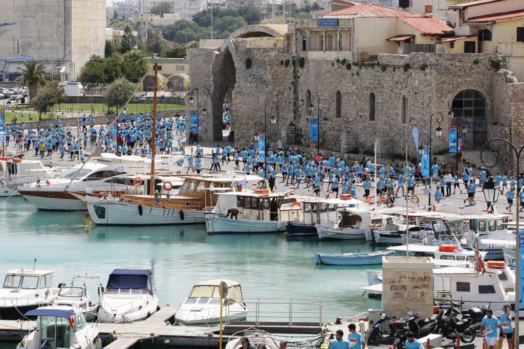 Κλειστό το παραλιακό μέτωπο του Ηρακλείου την Κυριακή λόγω του Run Greece