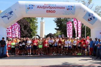 Run Greece: Η Αλεξανδρούπολη γέμισε με δρομείς στη γιορτή του μαζικού αθλητισμού