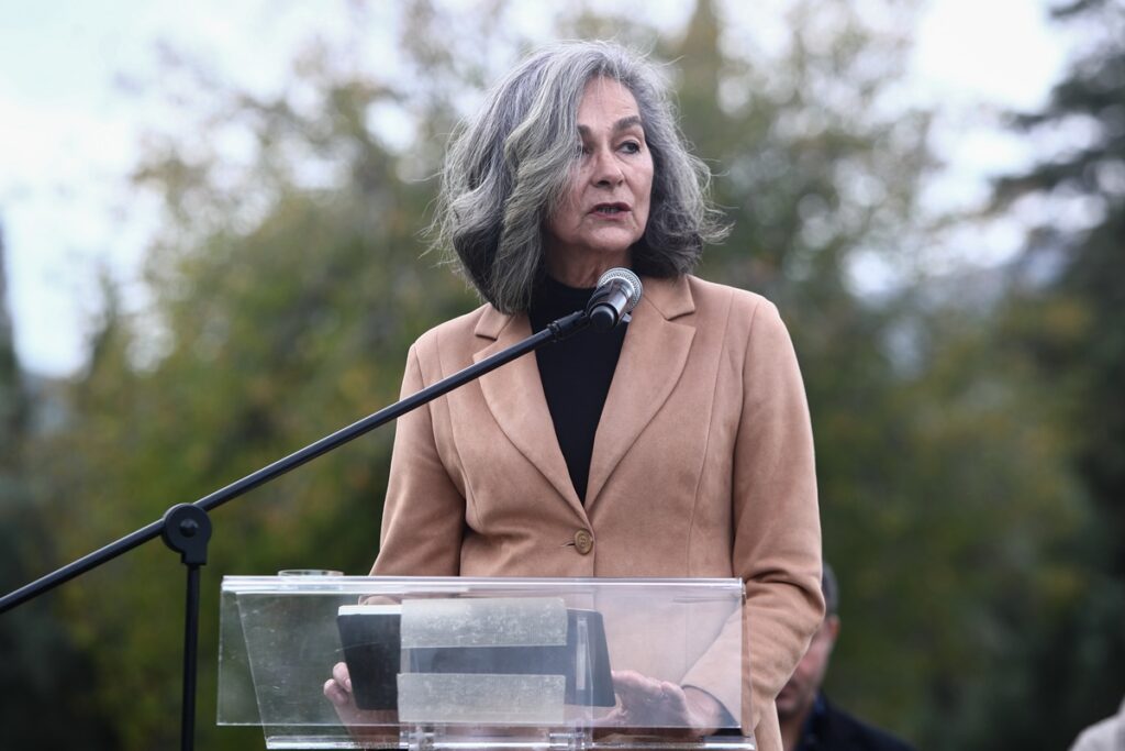 Σακοράφα: “Ο Μαραθώνιος είναι κάλεσμα σε έναν διαρκή και επίπονο αγώνα για την ειρήνη, την ελευθερία, και τη δημοκρατία”