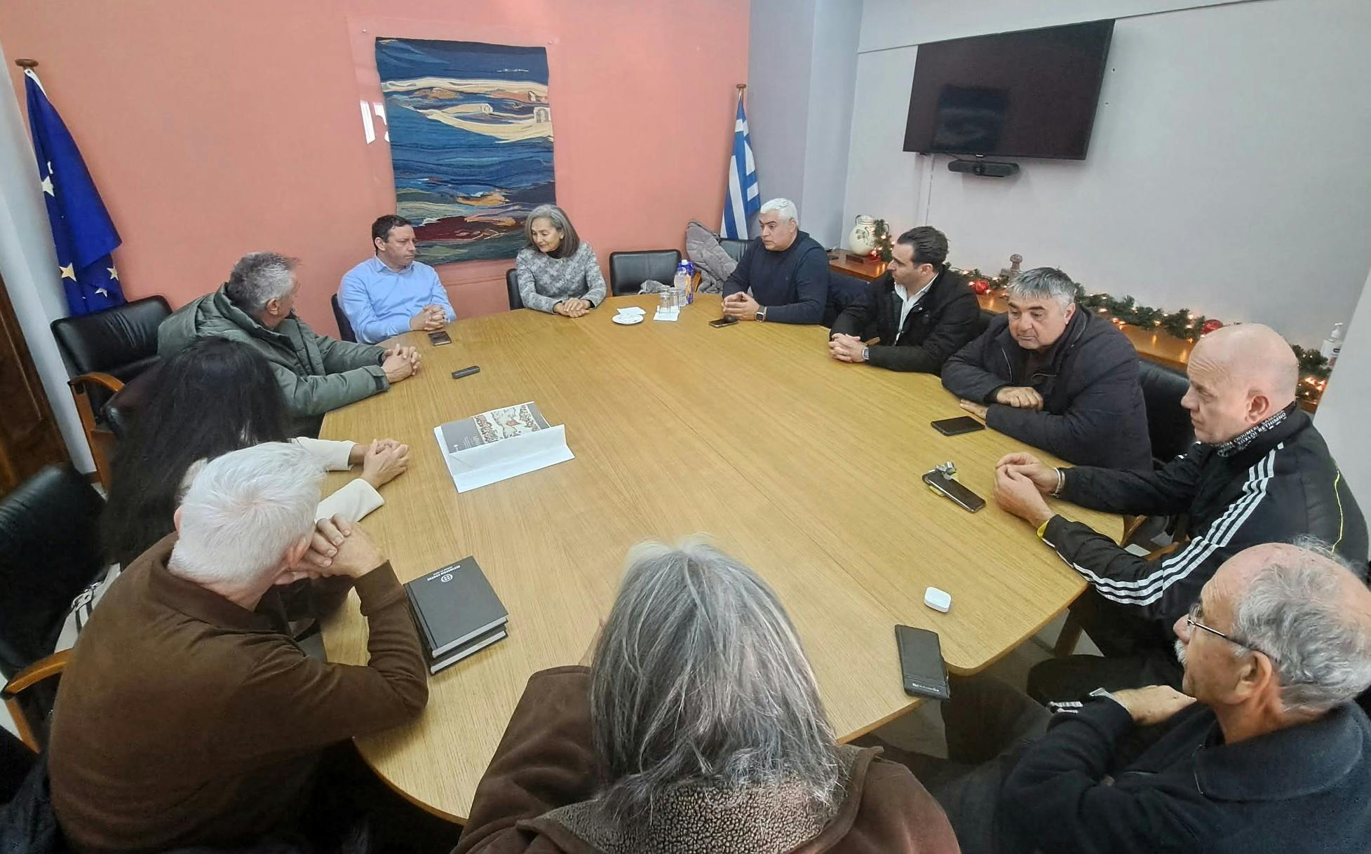 Συνεργασία Δήμου Αγίου Νικολάου – ΣΕΓΑΣ για κοινές δράσεις και την ανάδειξη της περιοχής ως αθλητικό και προπονητικό προορισμό