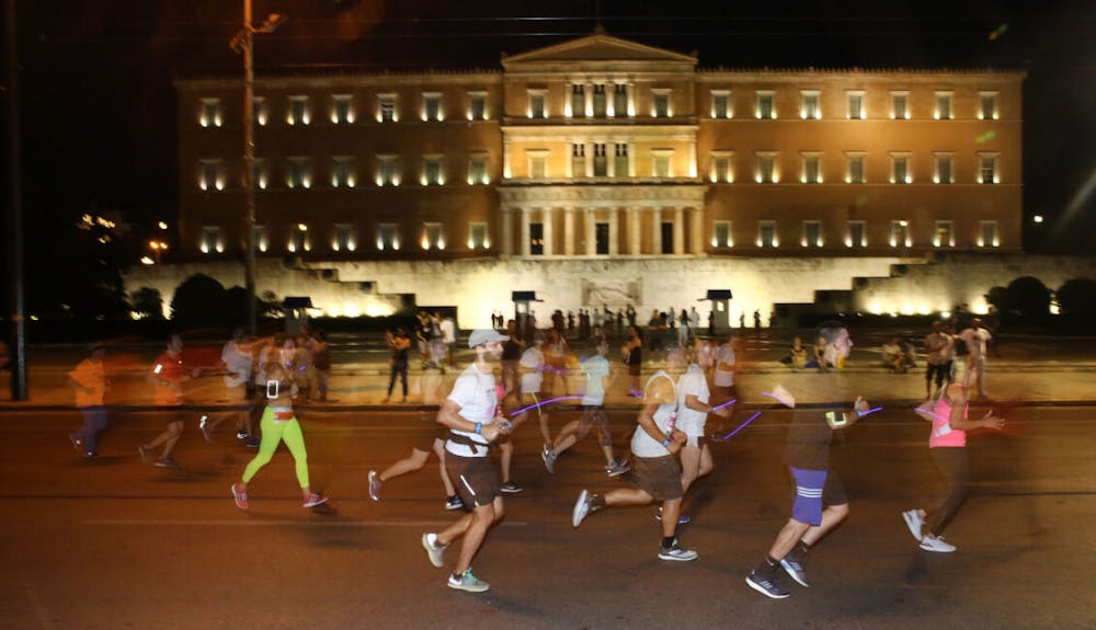 Φίλοι δρομείς, δείτε την πραγματικότητα και αφήστε την χυδαιότητα για την Βουλευτή κα. Πιπιλή runbeat.gr