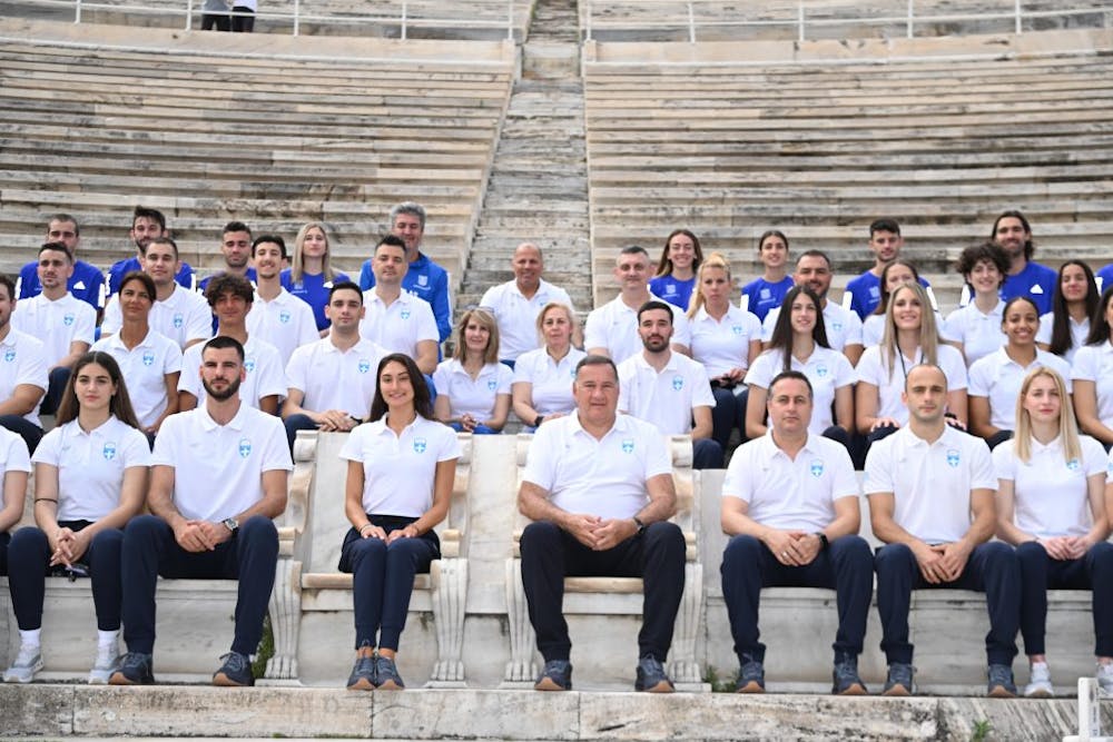 Πραγματοποιήθηκε η φωτογράφιση της Team Hellas για τους Ευρωπαϊκούς Αγώνες (Pics) runbeat.gr 