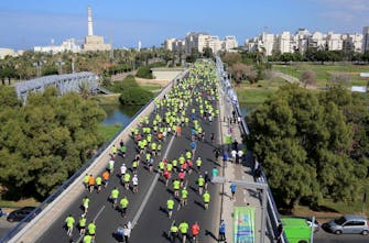 Με χιλιάδες συμμετοχές και αρκετούς Έλληνες έγινε ο μαραθώνιος του Τελ Αβίβ