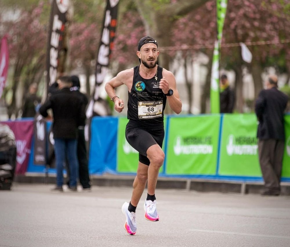 Γ. Τοροσιάν: Σε φάση προετοιμασίας με το… βλέμμα στο Πανελλήνιο Πρωτάθλημα μαραθωνίου runbeat.gr