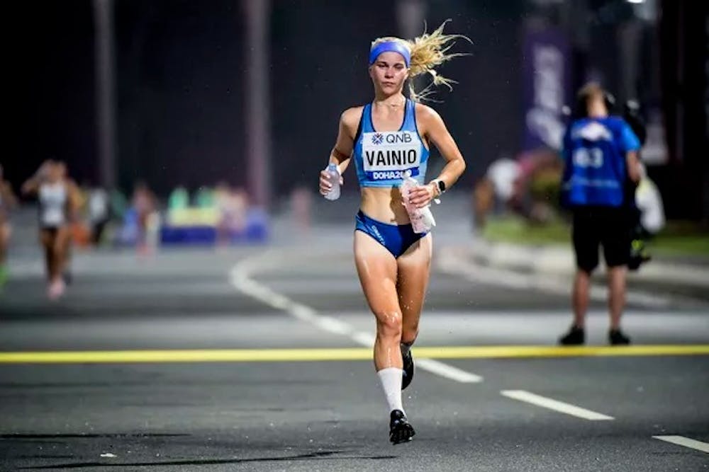 Τι μας διδάσκει η Φιλανδή που έτρεξε 17 ετών τον πρώτο της Μαραθώνιο σε 2:33 και σήμερα βρίσκεται στις κορυφαίες Ευρωπαίες αθλήτριες runbeat.gr 
