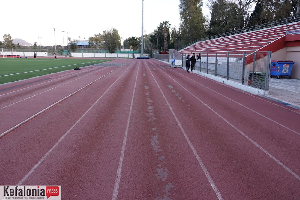 Ακυρώθηκαν τα «Βεργώτεια» λόγω ακαταλληλότητας του ταρτάν! (Pics) runbeat.gr