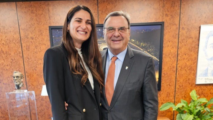 Πρόγραμμα «Υιοθέτησε έναν Αθλητή»: Ο Ισίδωρος Κούβελος υποδέχθηκε την Τατιάνα Γκούσιν