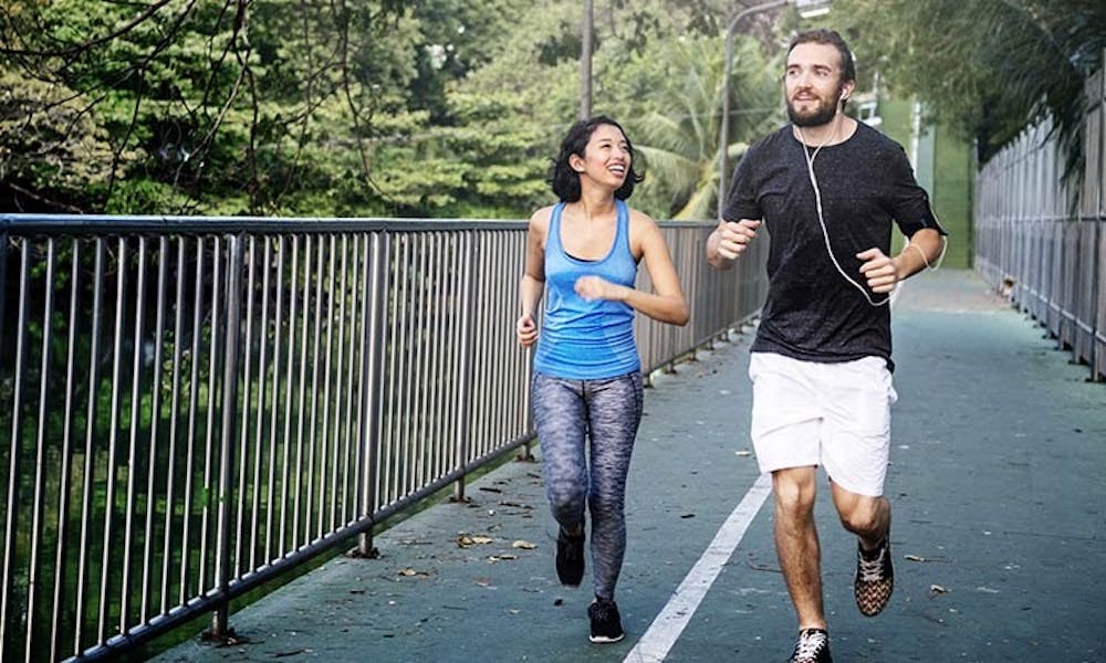 Η αξία της προπόνησης Fartlek: Πλήρης οδηγός για δρομείς όλων των επιπέδων runbeat.gr