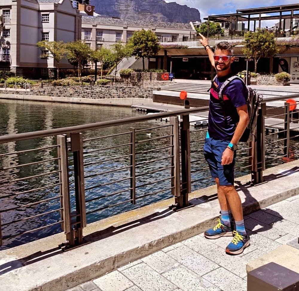 Έφτασε στη Νότια Αφρική για το RMB Ultra-trail Cape Town ο Φώτης Ζησιμόπουλος! runbeat.gr 