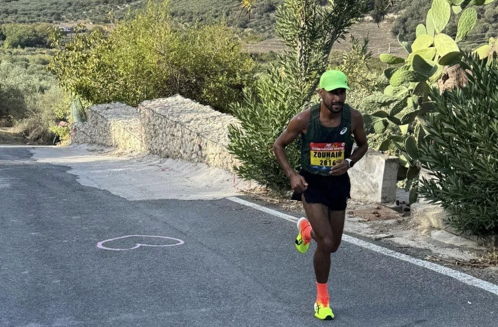 Ημιμαραθώνιος Κρήτης: Πρώτος με φοβερή επίδοση ο Μαροκινός Talbi Zouhair runbeat.gr