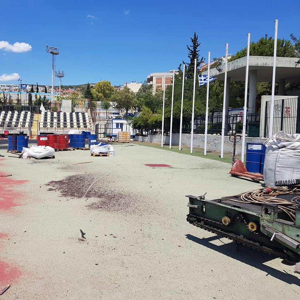 Παραδίδεται στο κοινό με σύγχρονο ταρτάν το Λαϊκό Στάδιο Αγ. Ιεροθέου στο Δήμο Περιστερίου runbeat.gr