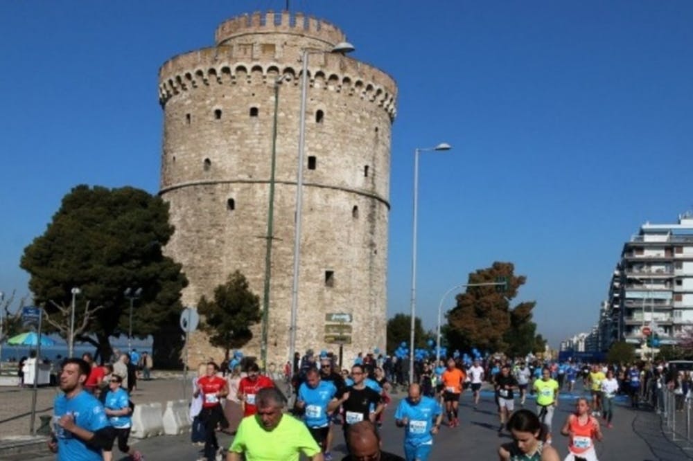 Όλα έτοιμα για τον Μαραθώνιο της Θεσσαλονίκης – 10.000 δρομείς στην εκκίνηση runbeat.gr 