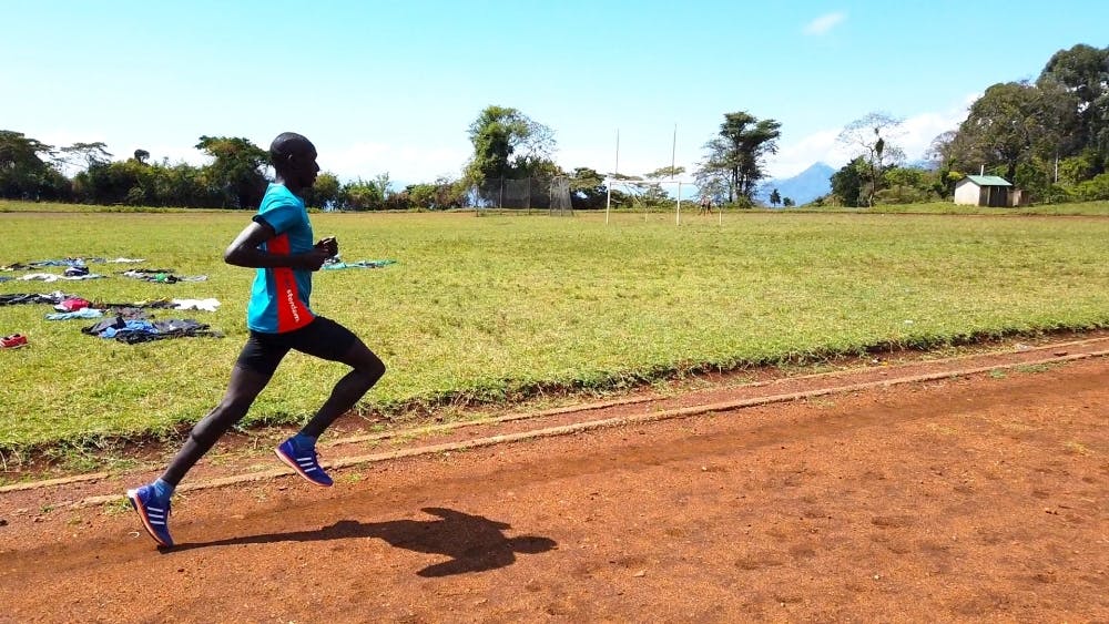 Kenya’s Report: Πως περνάει την καθημερινότητά του ένας τυπικός Κενυάτης runbeat.gr 