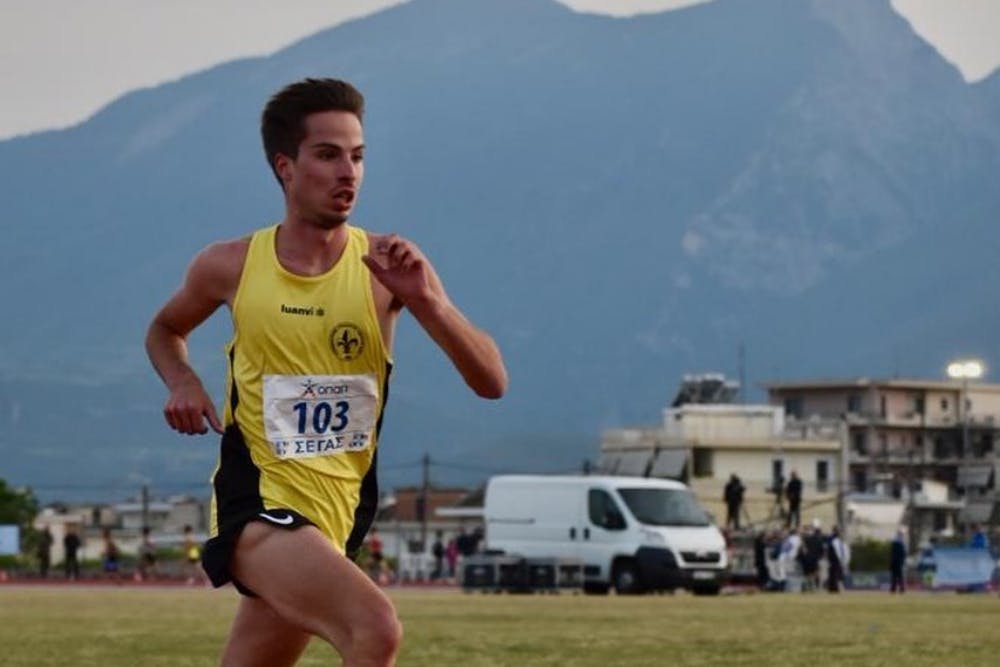 Δ. Τσάκαλος για το ντεμπούτο του στον μαραθώνιο στον ΑΜΑ: «Αν νιώσω καλά μέσα στον αγώνα θα κυνηγήσω μία θέση στο βάθρο» runbeat.gr