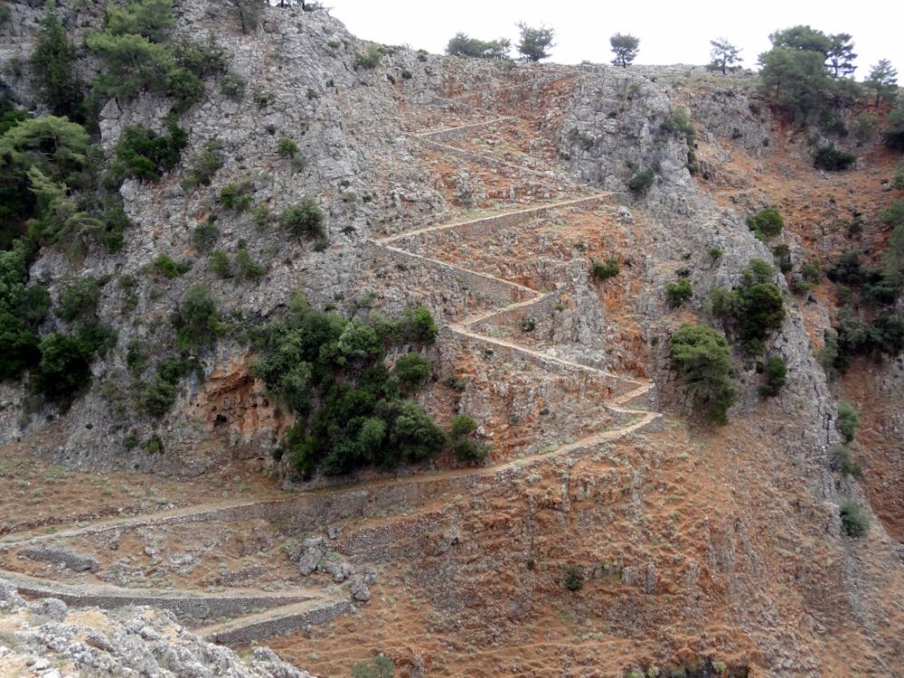 Πεζοπορία στο πανέμορφο Φαράγγι της Αράδαινας στα Νότια του Ν. Χανίων (Pics) runbeat.gr 