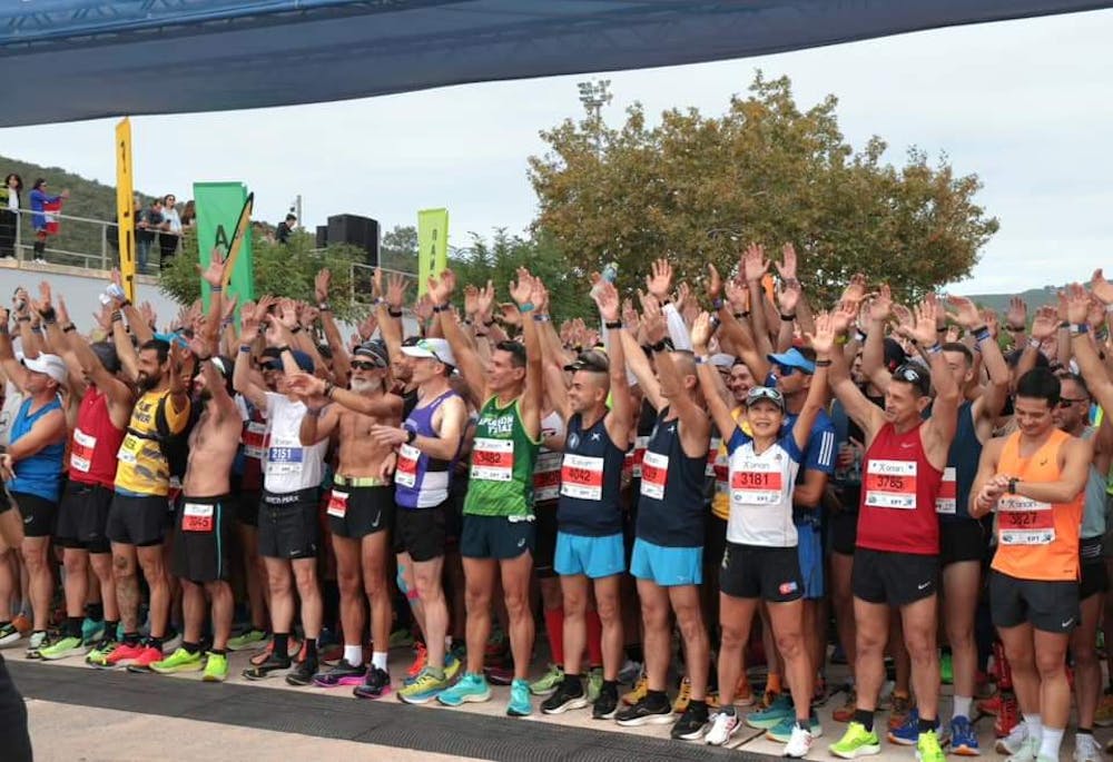 Οι πιο όμορφες στιγμές του 40ου Αυθεντικού Μαραθωνίου της Αθήνας (Pics) runbeat.gr