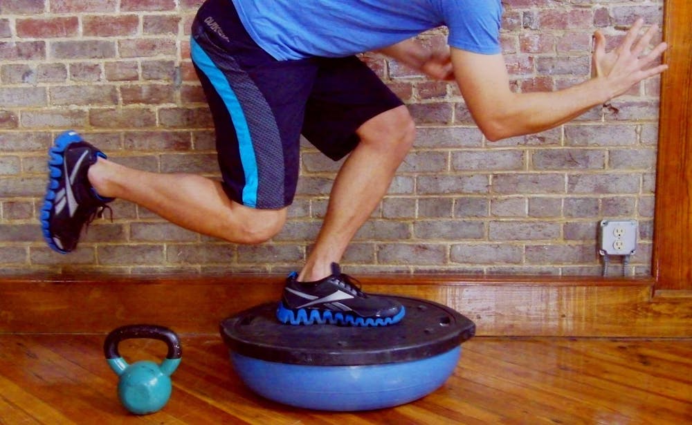 Οι δυνατοί μύες του πυρήνα «κλειδί» για την επιτυχία ενός δρομέα runbeat.gr